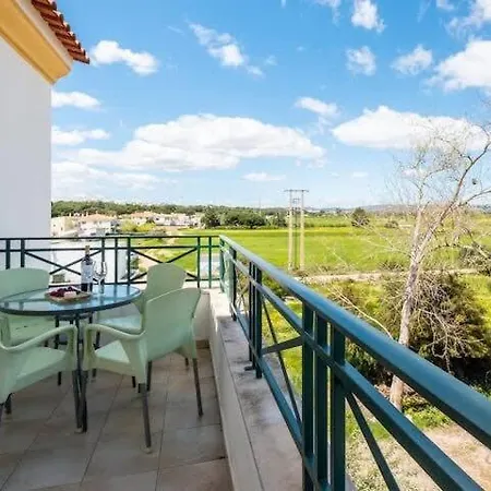 Holiday home Alfarmar - Pool, Only A Few Minutes Away *