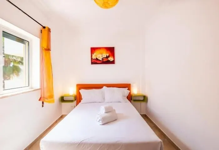 Alfarmar - Pool, Only A Few Minutes Away * Albufeira