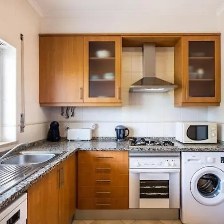 Alfarmar - Pool, Only A Few Minutes Away 公寓